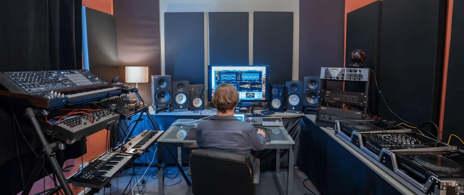 Post Production - Mixing and Sound Design for Film and TV